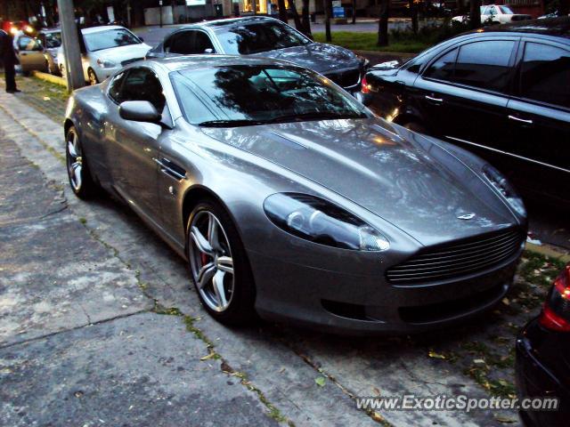 Aston Martin DB9 spotted in DF, Mexico