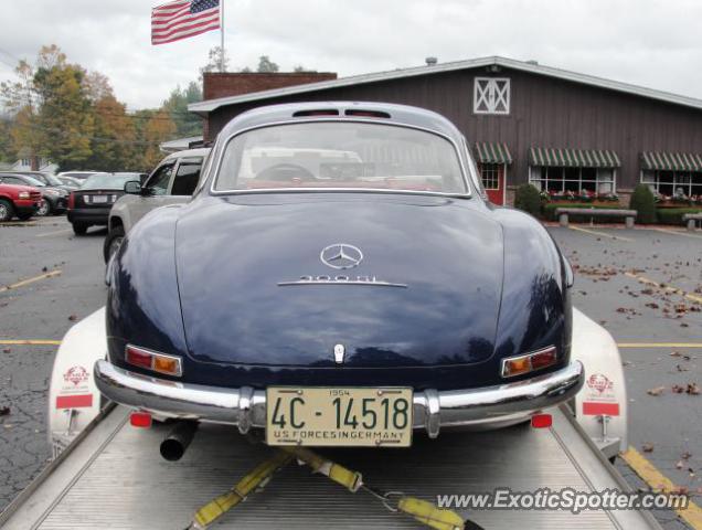 Mercedes 300SL spotted in Oneonta, New York