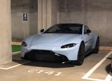 Aston Martin Vantage