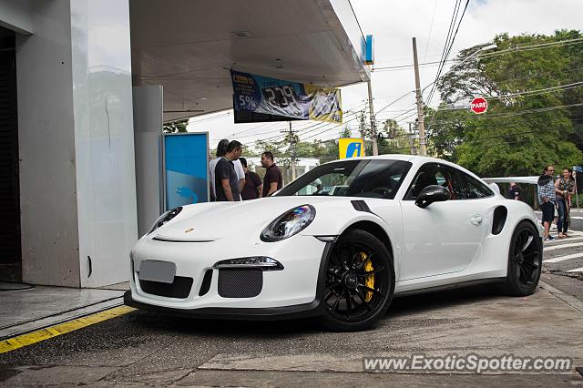 Porsche 911 GT3 spotted in São Paulo, SP, Brazil