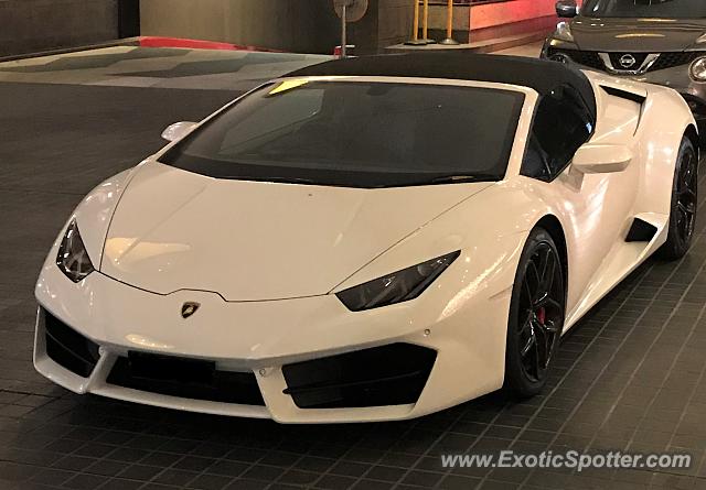 Lamborghini Huracan spotted in Melbourne, Australia