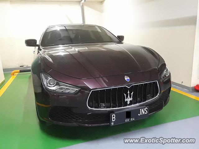 Maserati Ghibli spotted in Jakarta, Indonesia