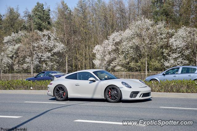 Porsche 911 GT3 spotted in Wrocław, Poland