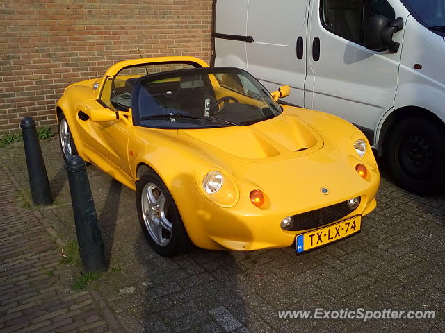 Lotus Elise spotted in Dordrecht, Netherlands