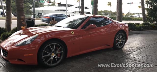 Ferrari California spotted in Miami beach, Florida