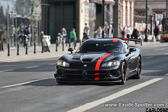 Dodge Viper spotted in Warsaw, Poland