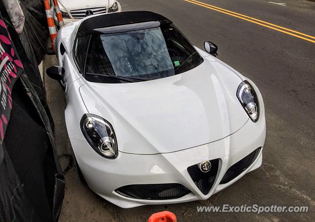 Alfa Romeo 4C spotted in Raleigh, North Carolina