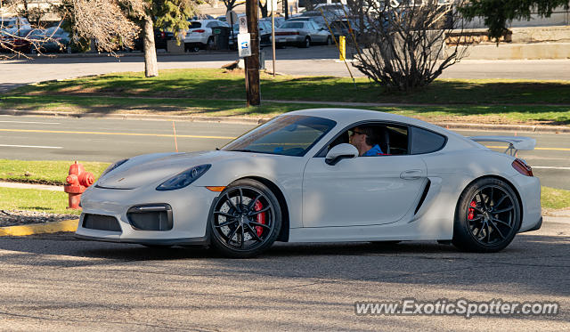 Porsche Cayman GT4 spotted in Bloomington, Minnesota