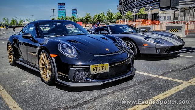 Porsche 911 GT3 spotted in East Rutherford, New Jersey