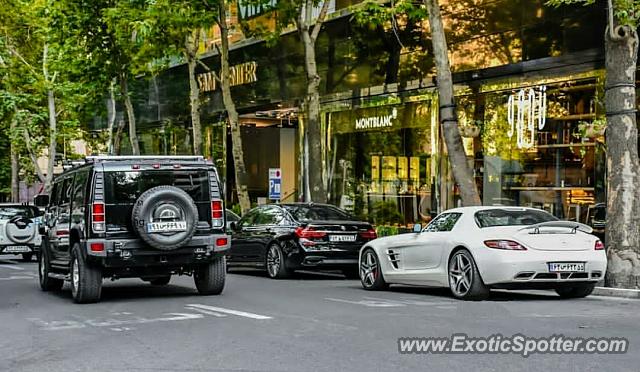 Mercedes SLS AMG spotted in Tehran, Iran