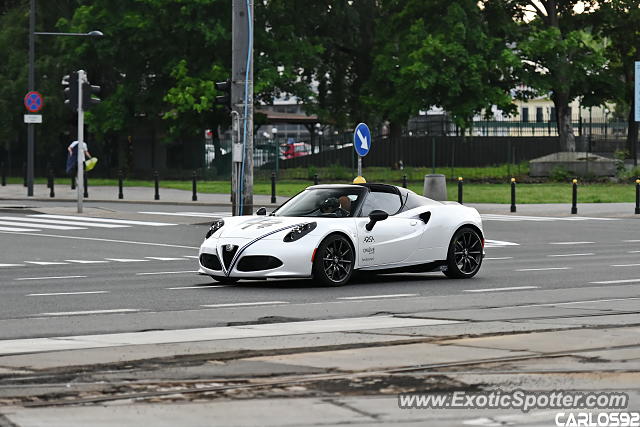 Alfa Romeo 4C spotted in Warsaw, Poland