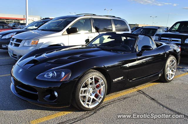 Dodge Viper spotted in Winnipeg, Canada