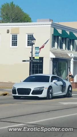 Audi R8 spotted in Wayzata, Minnesota