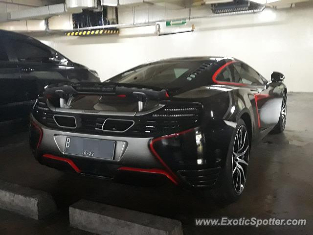 Mclaren MP4-12C spotted in Jakarta, Indonesia