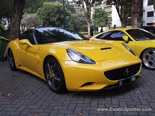Ferrari California spotted in Jakarta, Indonesia