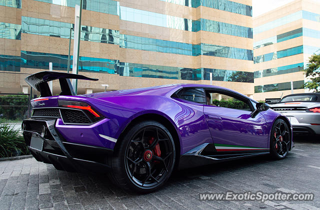 Lamborghini Huracan spotted in São Paulo, SP, Brazil