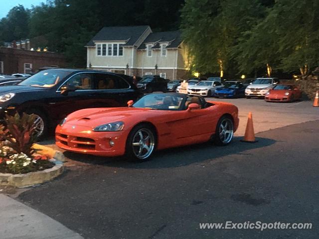 Dodge Viper spotted in Roslyn, New York