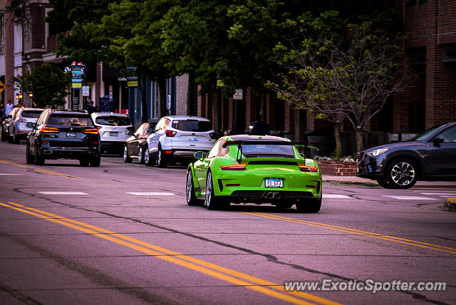 Porsche 911 GT3 spotted in Wayzata, Minnesota