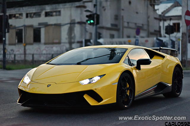 Lamborghini Huracan spotted in Warsaw, Poland