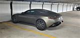 Aston Martin DB11