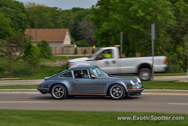 Porsche 911 spotted in Prior Lake, Minnesota