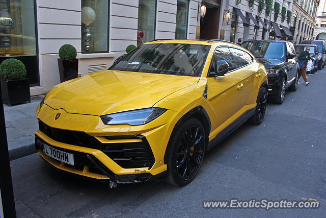 Lamborghini Urus spotted in Paris, France