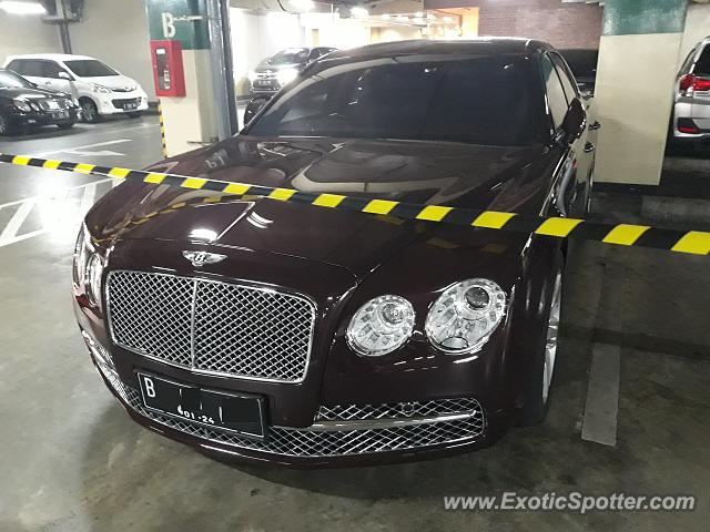 Bentley Flying Spur spotted in Jakarta, Indonesia