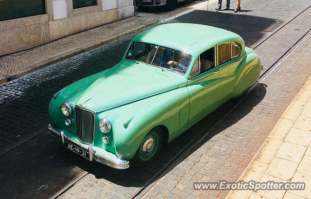 Other Vintage spotted in Lisbon, Portugal