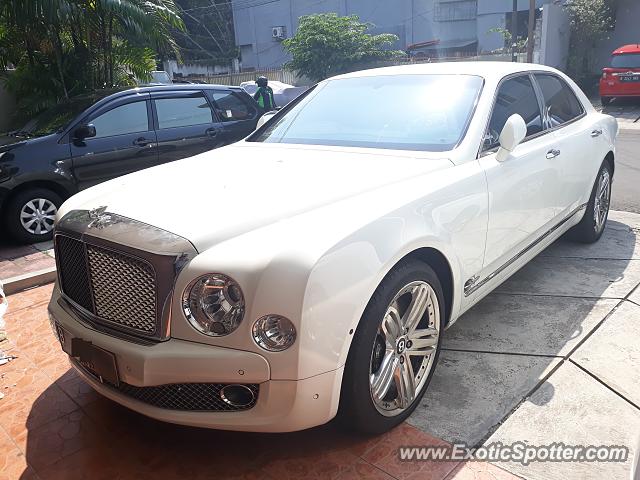 Bentley Mulsanne spotted in Jakarta, Indonesia