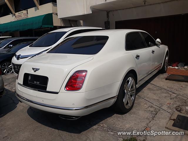 Bentley Mulsanne spotted in Jakarta, Indonesia