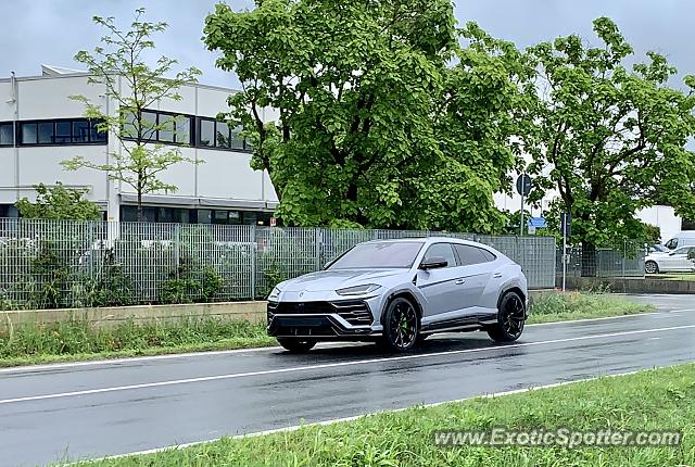 Lamborghini Urus spotted in Sant’agata B., Italy
