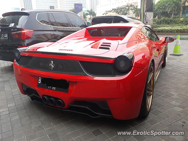Ferrari 458 Italia spotted in Jakarta, Indonesia