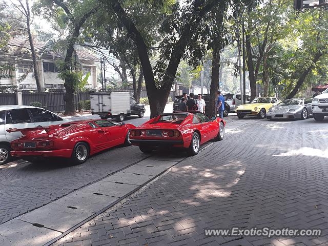 Lamborghini Countach spotted in Jakarta, Indonesia