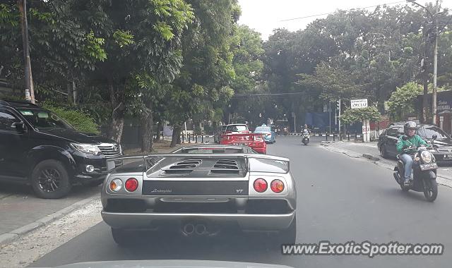 Lamborghini Diablo spotted in Jakarta, Indonesia