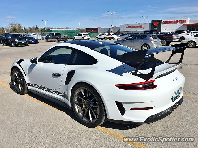 Porsche 911 GT3 spotted in Winnipeg, Canada