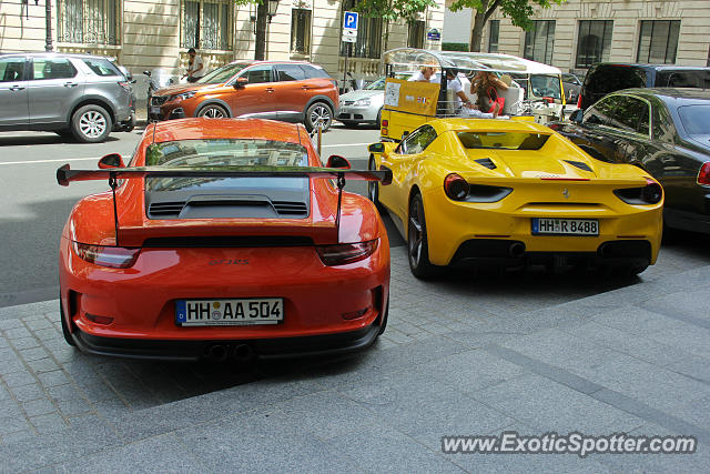 Porsche 911 GT3 spotted in Paris, France