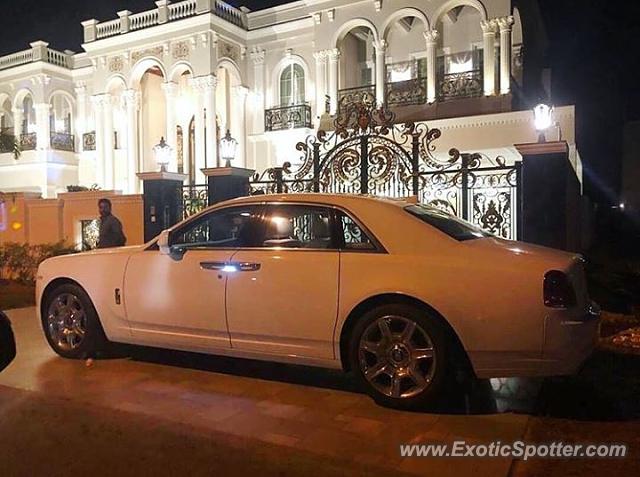 Rolls-Royce Ghost spotted in Lahore, Pakistan