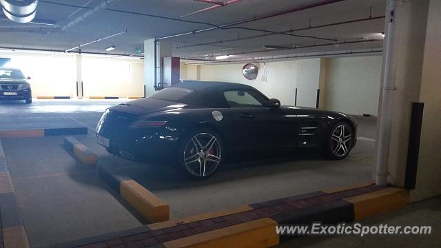 Mercedes SLS AMG spotted in Dubai, United Arab Emirates