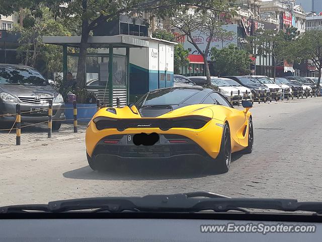 Mclaren 720S spotted in Jakarta, Indonesia
