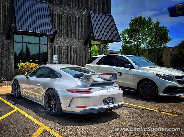 Porsche 911 GT3 spotted in Burnsville, Minnesota