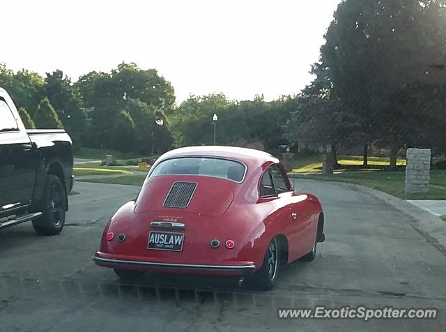 Other Vintage spotted in Columbus, Ohio