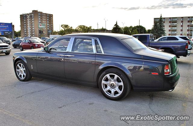 Rolls-Royce Phantom spotted in Winnipeg, Canada