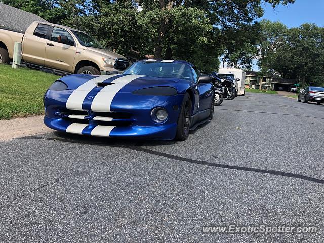 Dodge Viper spotted in Blaine, Minnesota