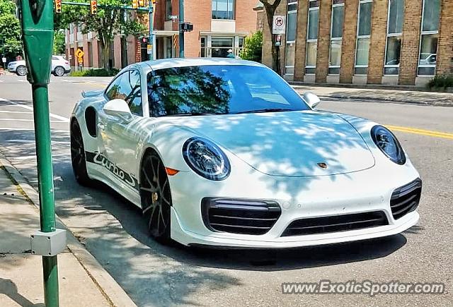 Porsche 911 Turbo spotted in Detroit, Michigan