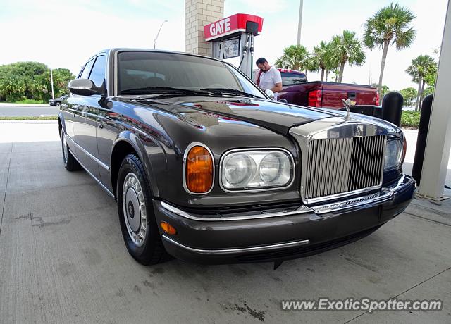 Rolls-Royce Silver Seraph spotted in Jacksonville, Florida