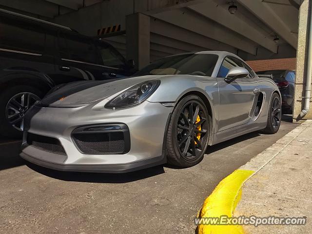 Porsche Cayman GT4 spotted in Winnipeg, Canada