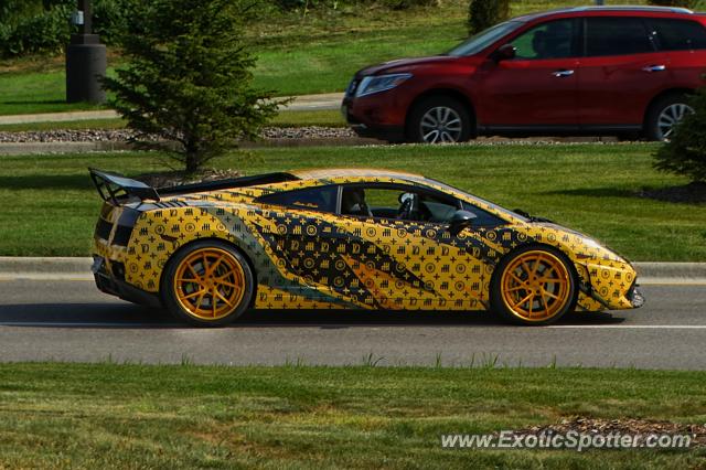 Lamborghini Gallardo spotted in Shakopee, Minnesota