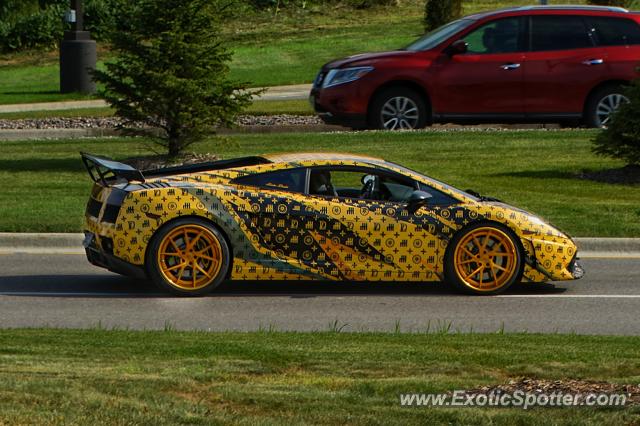 Lamborghini Gallardo spotted in Shakopee, Minnesota