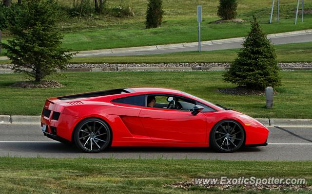 Lamborghini Gallardo spotted in Prior Lake, Minnesota