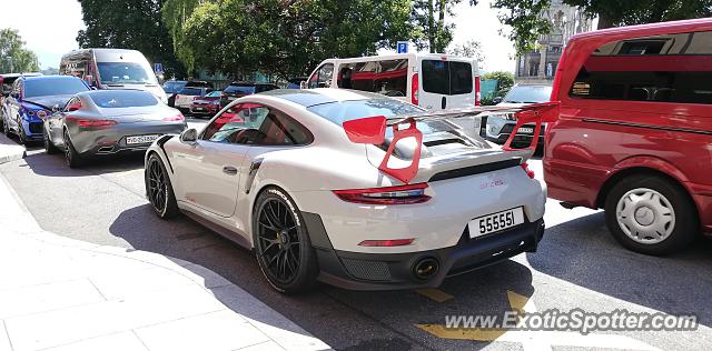 Porsche 911 GT2 spotted in Geneve, Switzerland